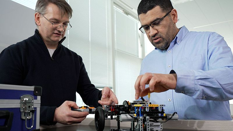Renault E-TECH: Mit einer mutigen Idee und LEGO-Steinen zum Ziel